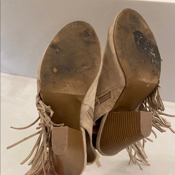 Fringed open toe bootie - Picture 2 of 4